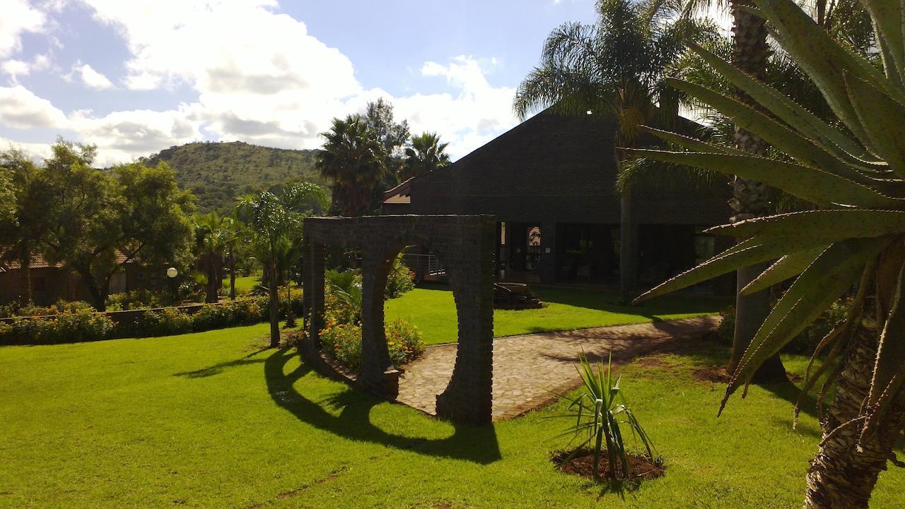 Woodridge Palms Boutique Hotel Swartruggens Exterior photo